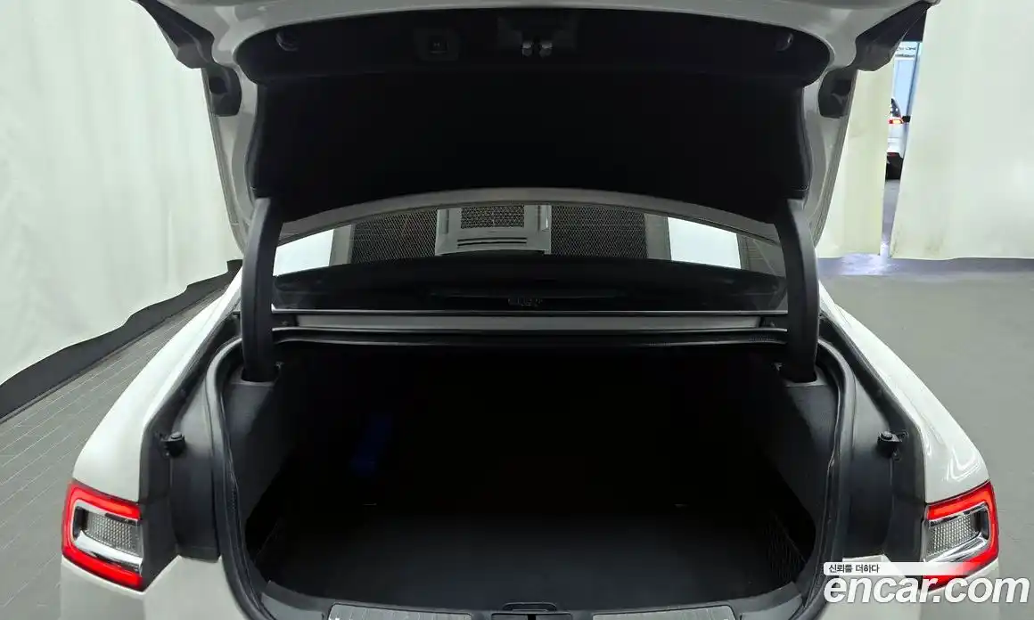 Lincoln Continental 2019 3.0 гидро в Москве № 1019995, фото 20