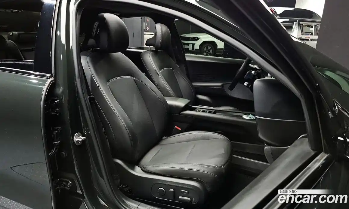 Hyundai Ioniq 6 2022 0.1 гидро в Москве № 131112, фото 10