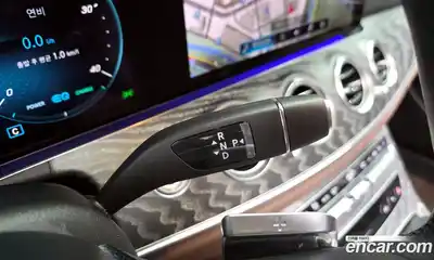 Mercedes-Benz E-Class 2023 2.0 гидро в Москве № 136118, миниатюра 9