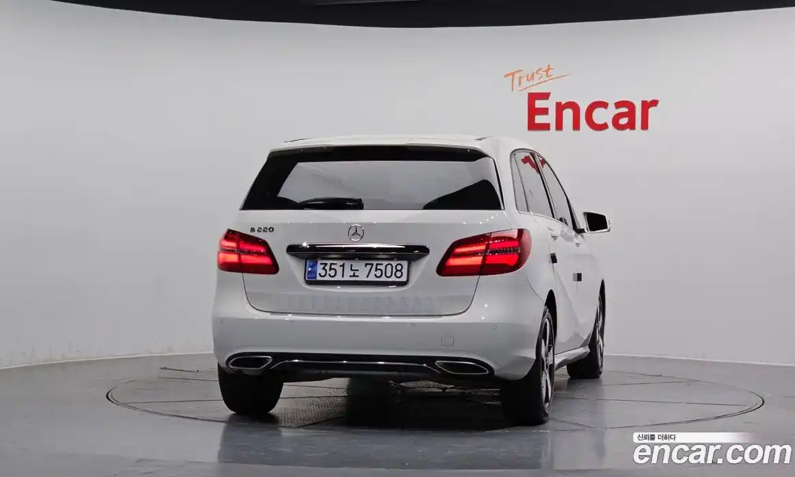 Mercedes-Benz B-Class 2018 2.0 гидро в Москве № 139332, фото 4