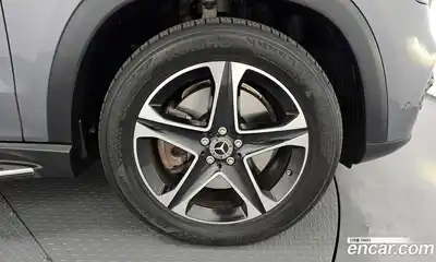 Mercedes-Benz GLE-Class 2022 2.0 гидро в Москве № 143815, миниатюра 5
