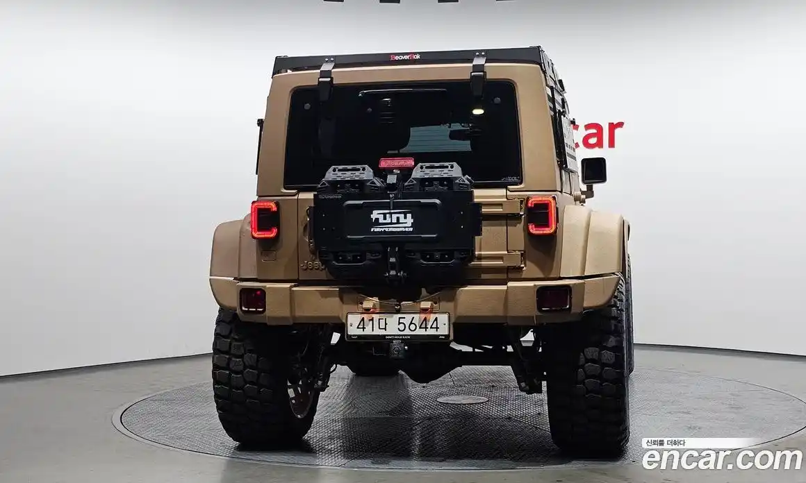 Jeep Wrangler 2017 3.6 гидро в Москве № 147722, фото 4