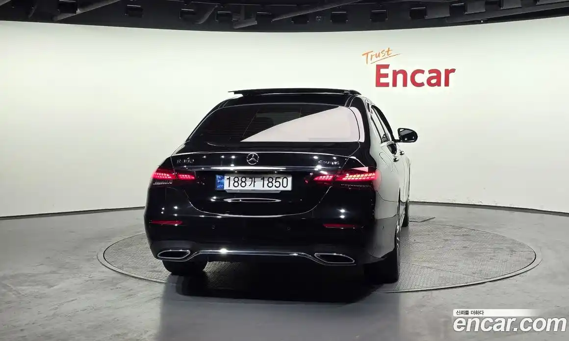 Mercedes-Benz E-Class 2020 2.0 гидро в Москве, фото 4