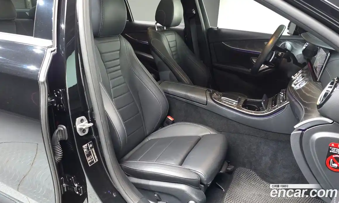 Mercedes-Benz E-Class 2020 2.0 гидро в Москве, фото 10