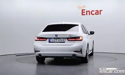 BMW 3-Series 2022 2.0 гидро в Москве № 154931, миниатюра 4