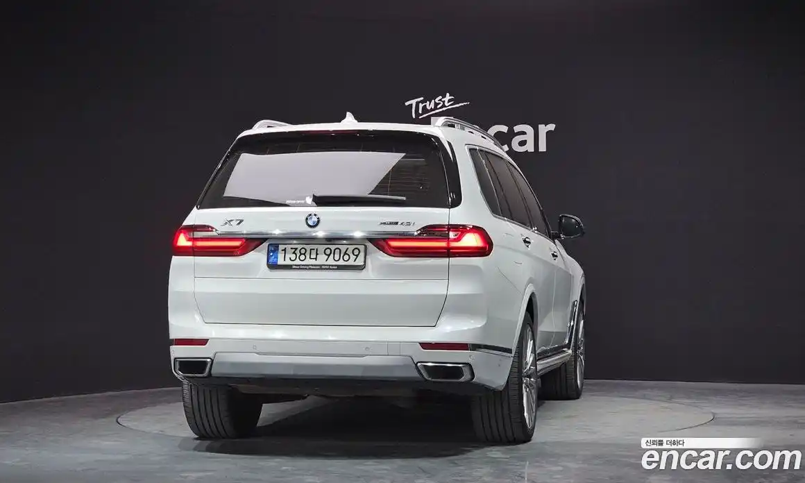 BMW X7 2021 3.0 гидро в Москве № 158589, фото 4