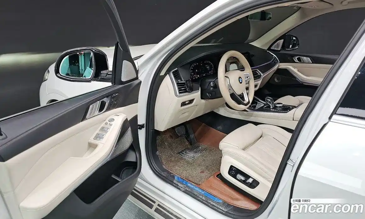 BMW X7 2021 3.0 гидро в Москве № 158589, фото 10