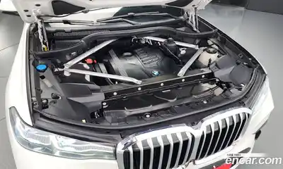 BMW X7 2021 3.0 гидро в Москве № 158709, миниатюра 6