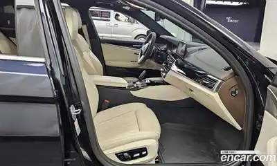 BMW 5-Series 2019 2.0 гидро в Москве № 159199, миниатюра 11