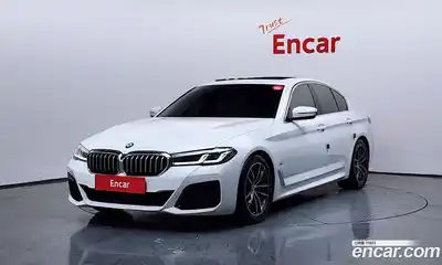 BMW 5-Series, 2022