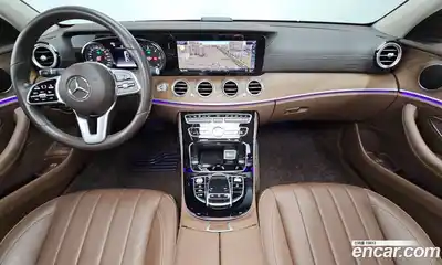 Mercedes-Benz E-Class 2019 1.9 гидро в Москве, миниатюра 7