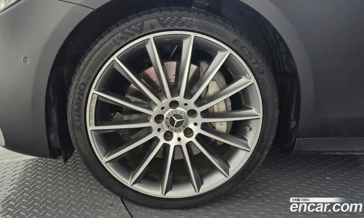 Mercedes-Benz E-Class 2020 2.0 гидро в Москве, фото 5