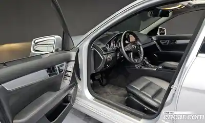 Mercedes-Benz C-Class 2009 1.8 гидро в Москве № 161784, миниатюра 11