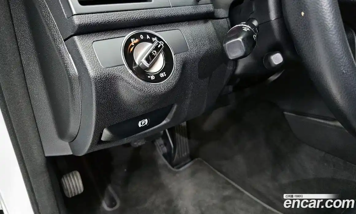 Mercedes-Benz C-Class 2009 1.8 гидро в Москве № 161784, фото 19