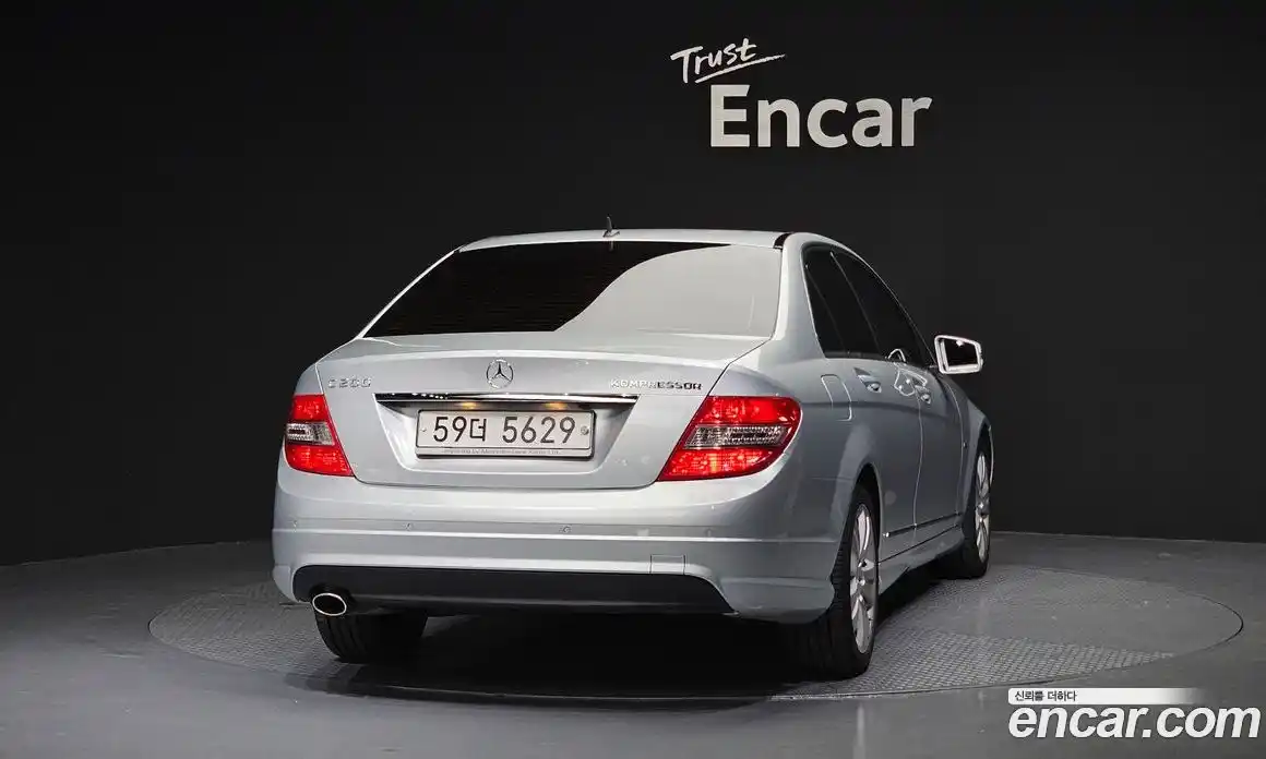 Mercedes-Benz C-Class 2009 1.8 гидро в Москве № 161784, фото 4