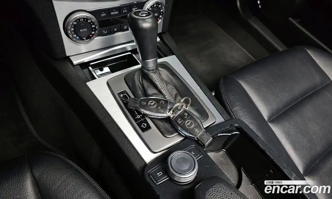 Mercedes-Benz C-Class 2009 1.8 гидро в Москве № 161784, фото 9