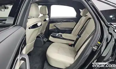 Audi A8 2023 3.0 гидро в Москве № 162380, миниатюра 12