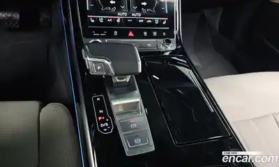 Audi A8 2023 3.0 гидро в Москве № 162380, миниатюра 9