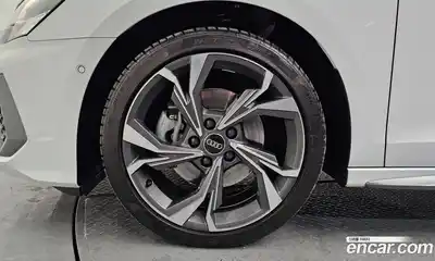 Audi A3 2023 2.0 гидро в Москве № 162611, миниатюра 5