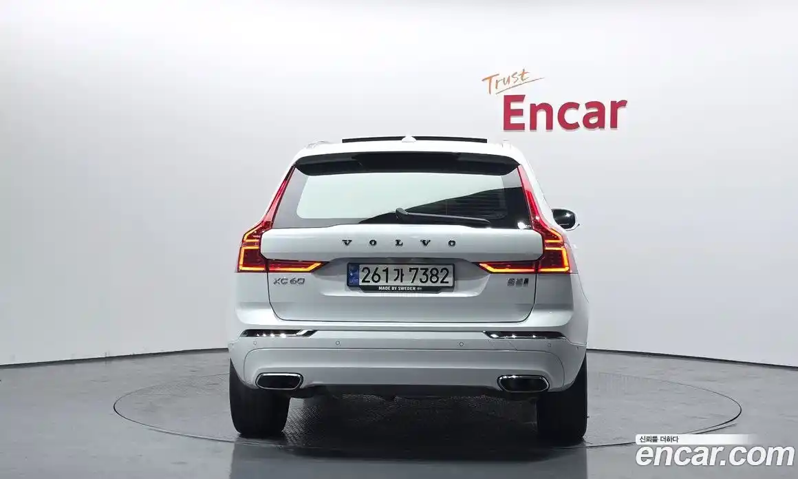 Volvo XC60 2021 2.0 гидро в Москве № 164419, фото 4