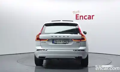 Volvo XC60 2021 2.0 гидро в Москве № 164419, миниатюра 4