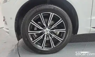 Volvo XC60 2021 2.0 гидро в Москве № 164419, миниатюра 5