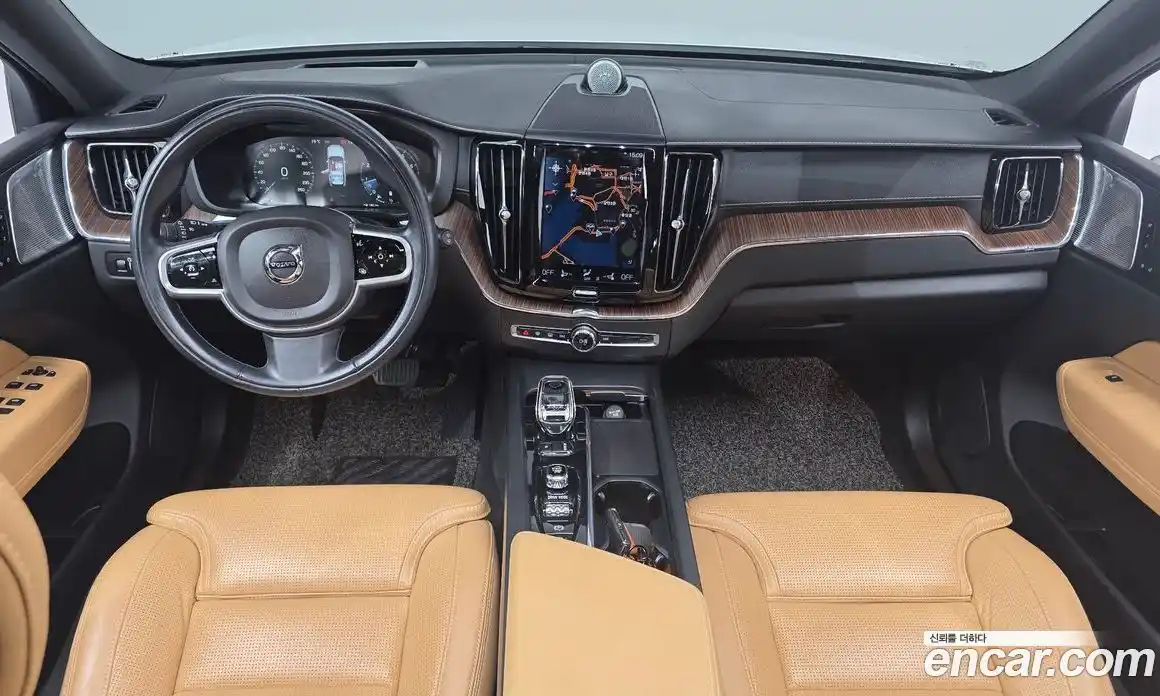 Volvo XC60 2021 2.0 гидро в Москве № 164419, фото 7