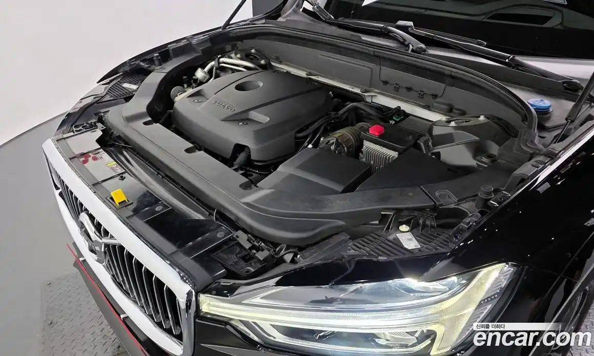 Volvo XC60 2019 2.0 гидро в Москве № 164456, фото 6