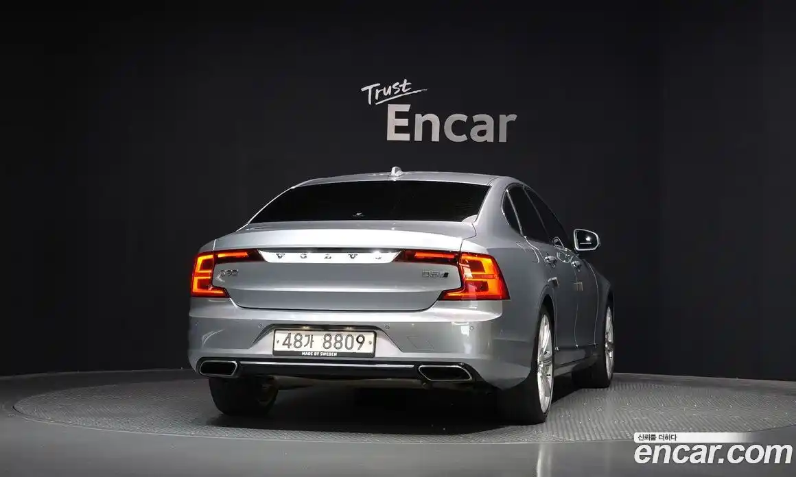 Volvo S90 2017 2.0 гидро в Москве № 164650, фото 4