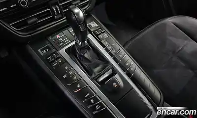 Porsche Macan 2020 2.0 гидро в Москве № 165461, миниатюра 9