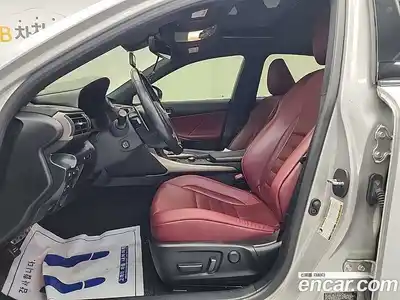 Lexus IS 2019 2.0 гидро в Москве № 168235, миниатюра 11