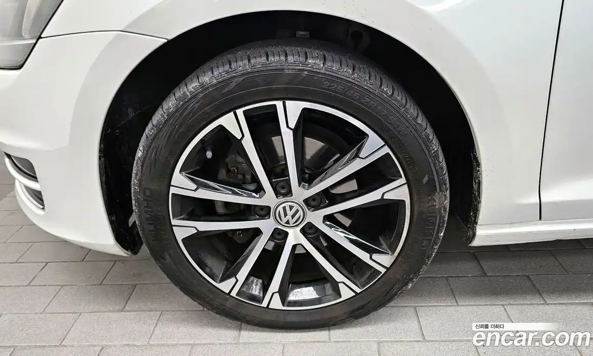 Volkswagen Golf 2014 1.4 гидро в Москве № 169087, фото 5
