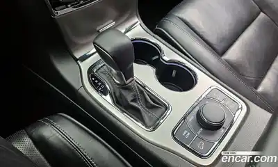 Jeep Cherokee 2019 3.6 гидро в Москве № 169633, миниатюра 9