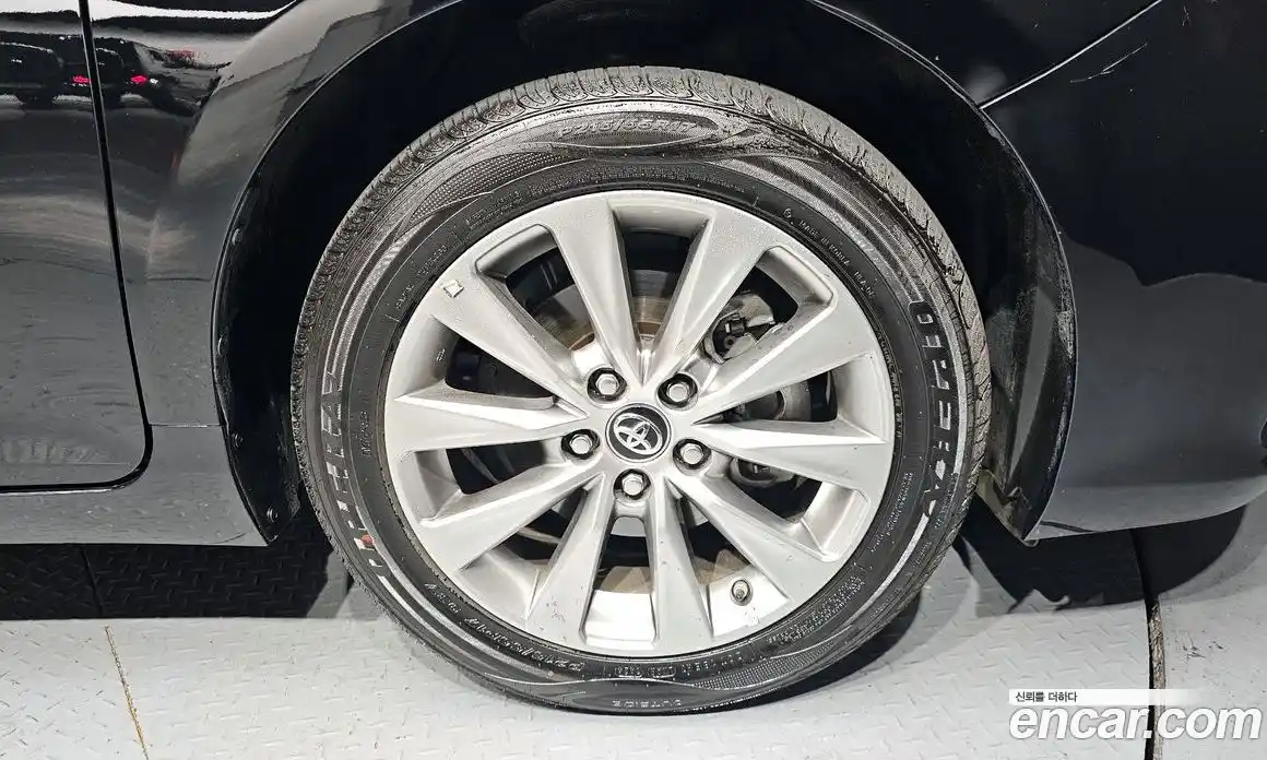 Toyota Camry 2017 2.5 гидро в Москве № 170184, фото 5