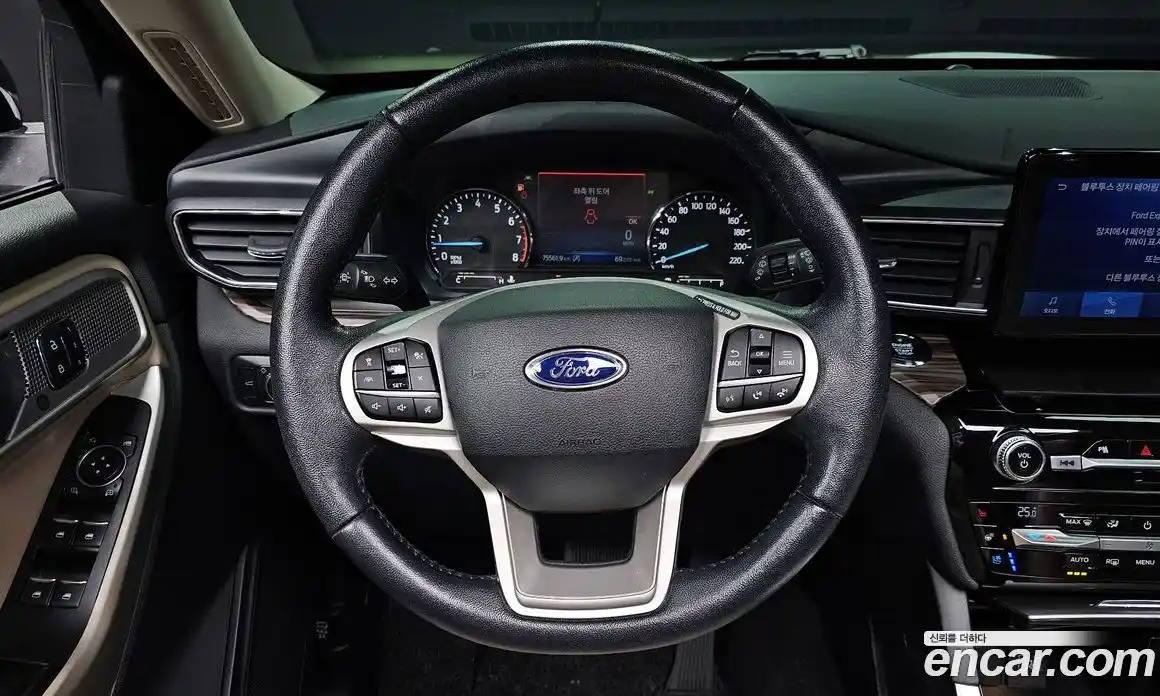 Ford Explorer 2021 2.3 гидро в Москве № 170979, фото 13