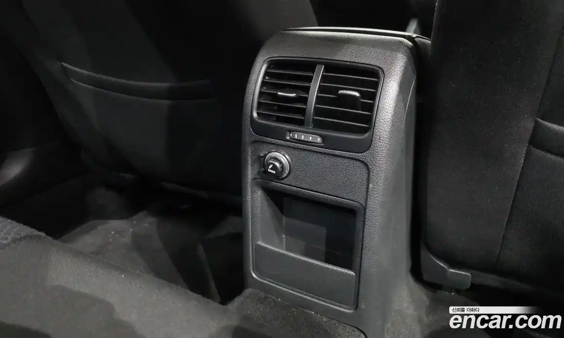 Volkswagen Jetta 2014 1.6 гидро в Москве № 176215, фото 19
