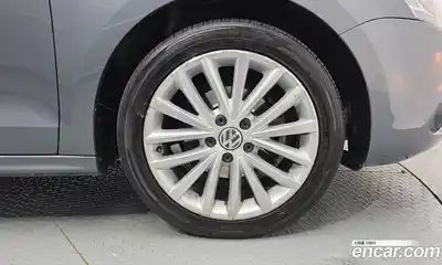 Volkswagen Jetta 2014 1.6 гидро в Москве № 176215, миниатюра 5