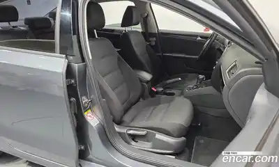 Volkswagen Jetta 2014 1.6 гидро в Москве № 176215, миниатюра 10