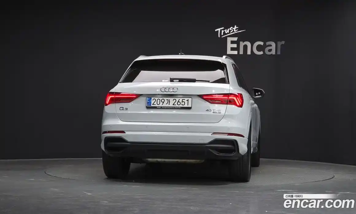 Audi Q3 2023 2.0 гидро в Москве № 176386, фото 4