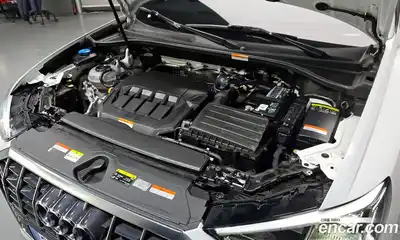 Audi Q3 2023 2.0 гидро в Москве № 176386, миниатюра 6