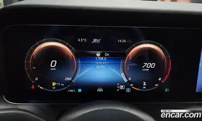 Mercedes-Benz E-Class 2023 2.0 гидро, миниатюра 8