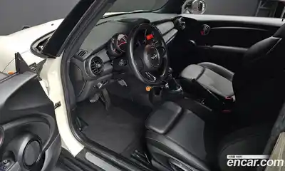 Mini Cooper 2014 1.5 гидро в Москве № 179659, миниатюра 11