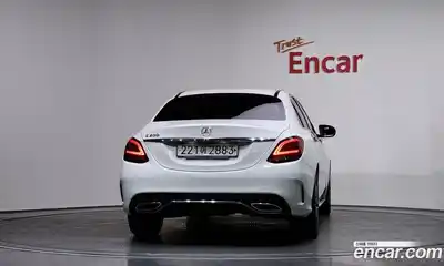 Mercedes-Benz C-Class 2021 2.0 гидро в Москве № 179879, миниатюра 4
