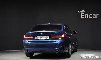 BMW 3-Series 2022 2.0 гидро в Москве № 187366, миниатюра 4