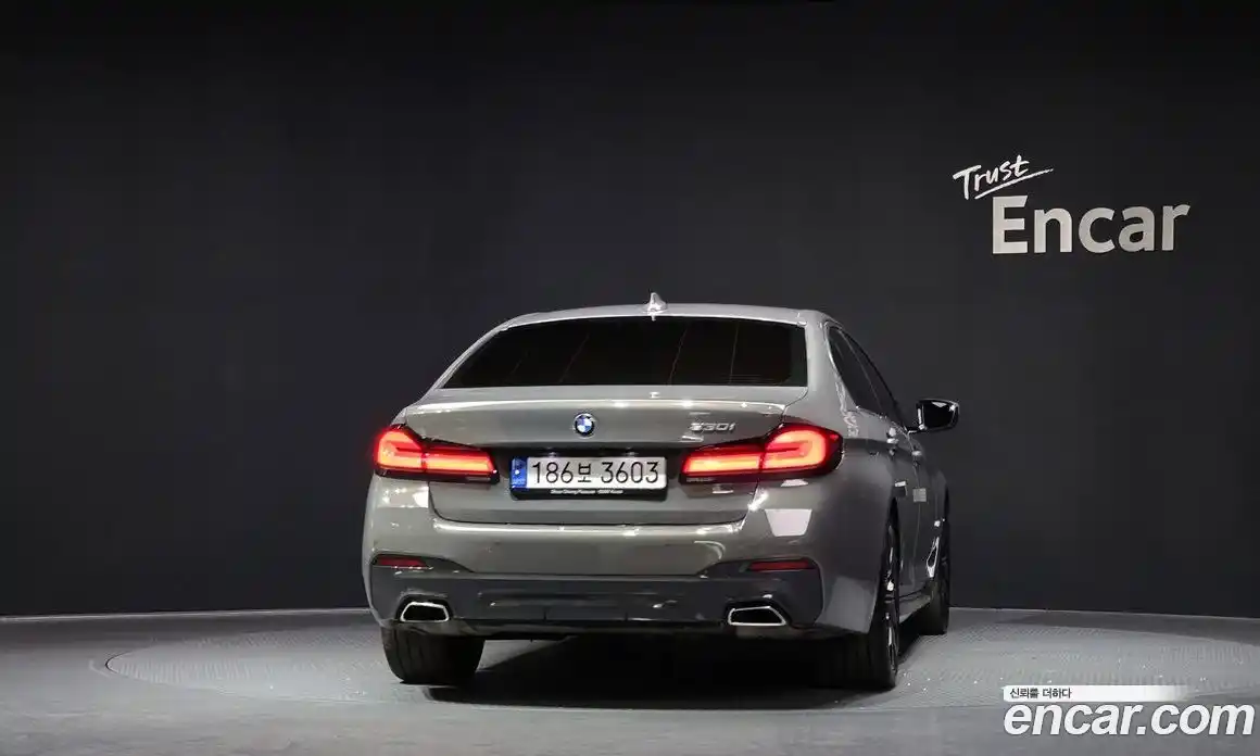 BMW 5-Series 2022 2.0 гидро в Москве № 189678, фото 4