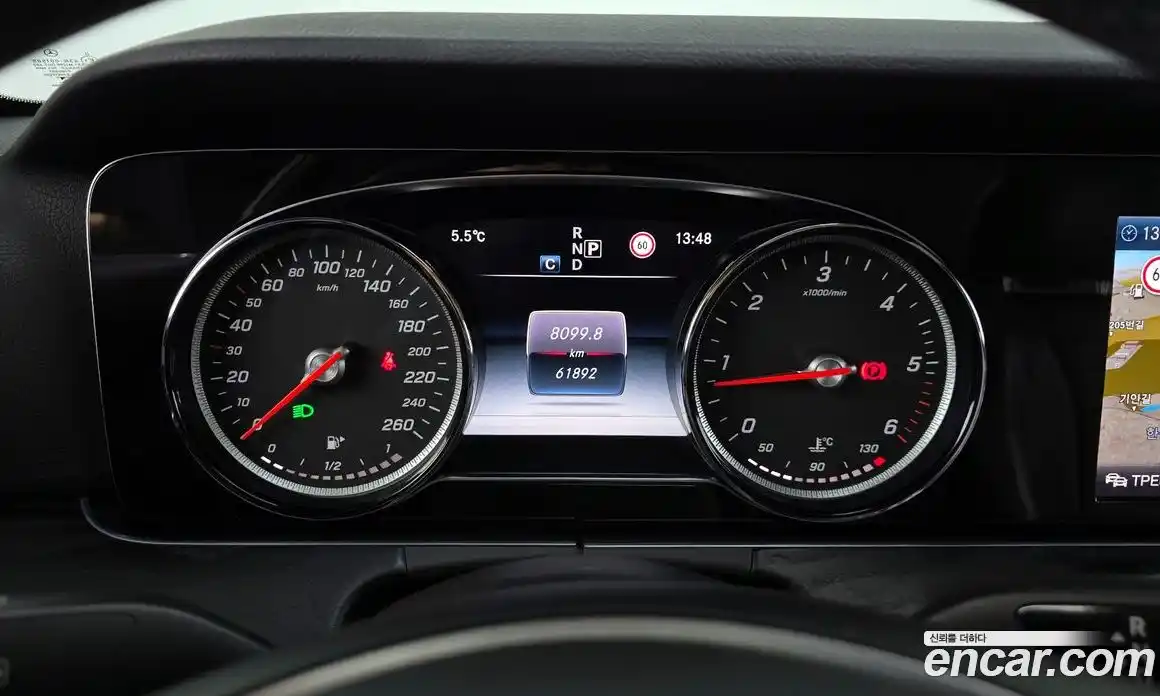 Mercedes-Benz E-Class 2016 1.9 гидро в Москве № 194206, фото 8