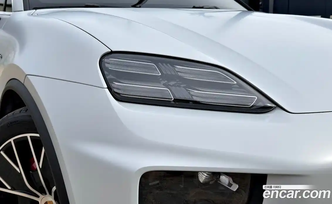 Porsche Macan 2025 0.2 гидро в Москве № 197810, фото 3