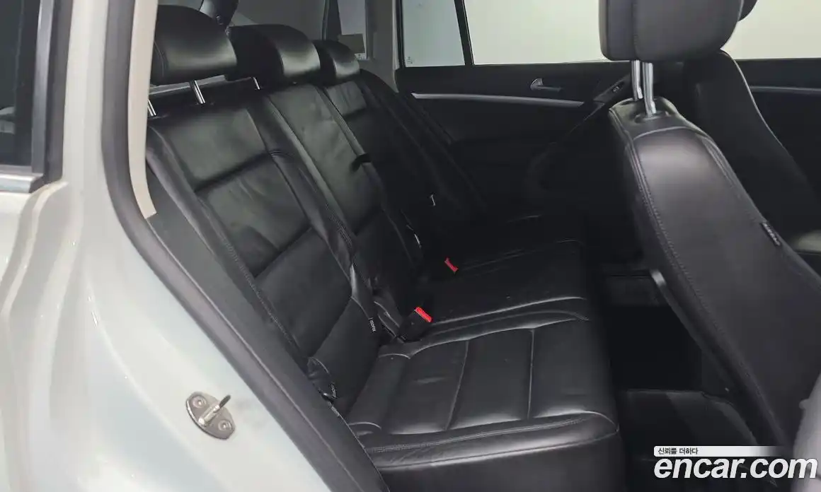 Volkswagen Tiguan 2014 2.0 гидро в Москве № 199310, фото 12