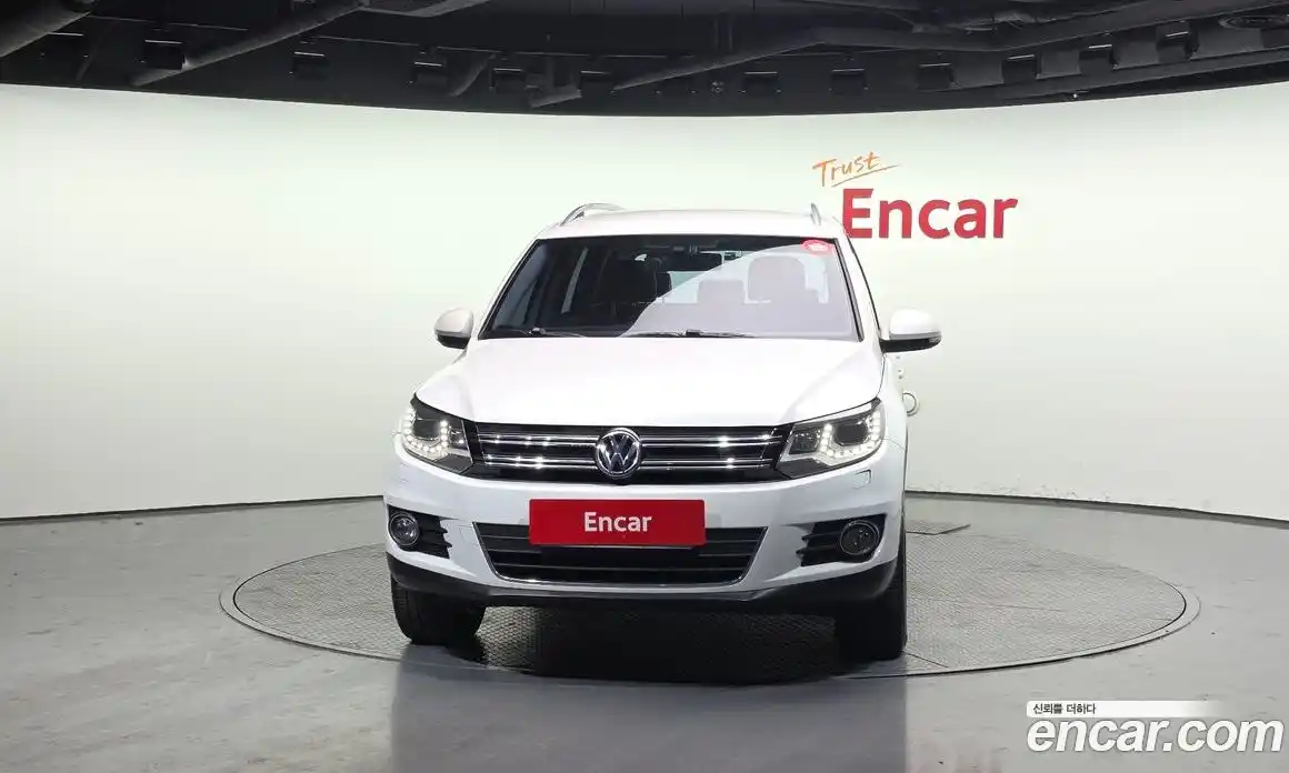 Volkswagen Tiguan 2014 2.0 гидро в Москве № 199310, фото 3