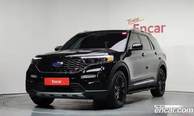 Ford Explorer, 2022